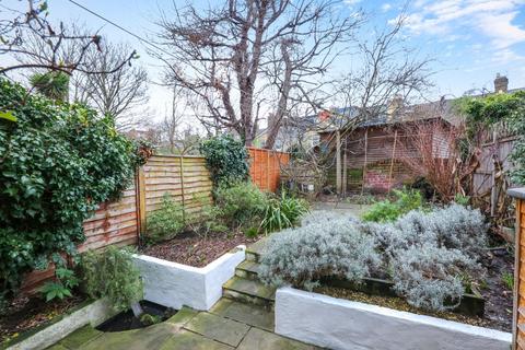 1 bedroom flat for sale, Coleman Road, London, SE5