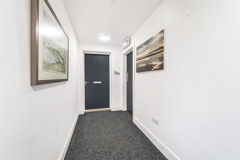 3 bedroom apartment for sale, 10D High Street, Kinross, KY13 8AW