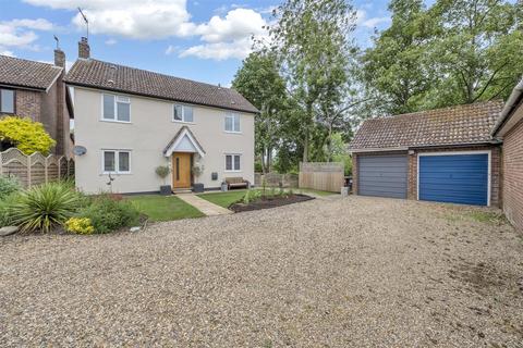 undefined, Meadow Close, Felsham