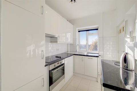 undefined, Bridge Lane, Temple Fortune