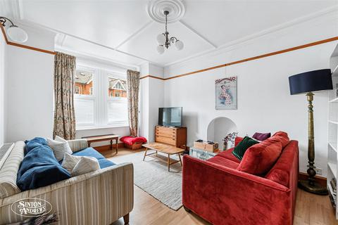 5 bedroom end of terrace house for sale, Bramley Road, London
