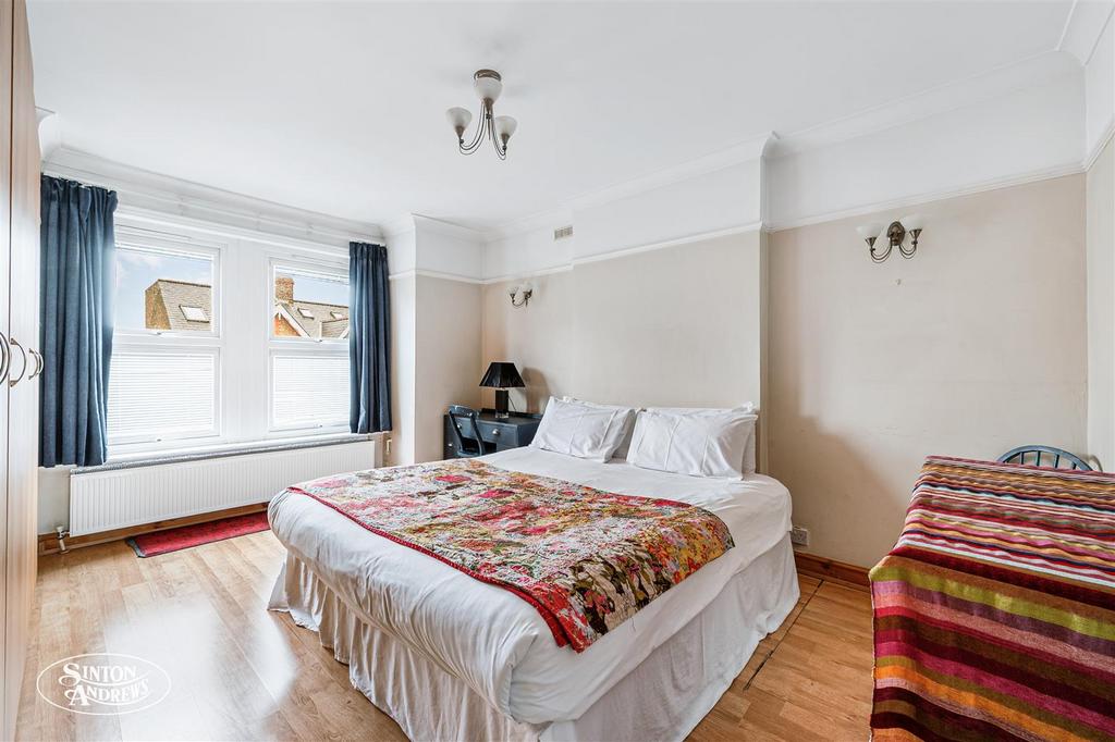 34 Bramley Road-10.jpg