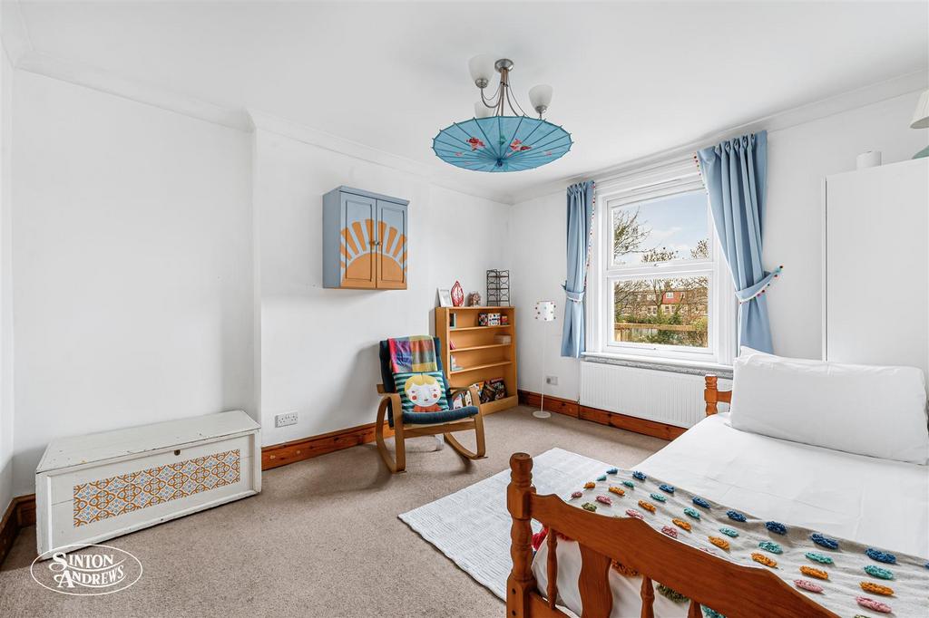 34 Bramley Road-11.jpg