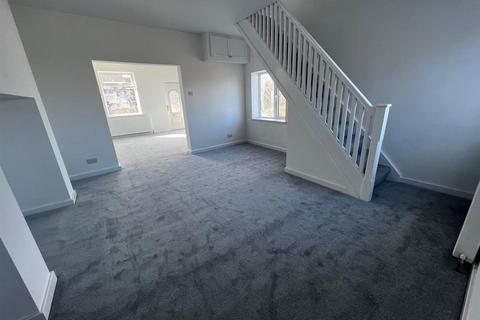 3 bedroom end of terrace house to rent, Thomas Street, Sacriston, Durham