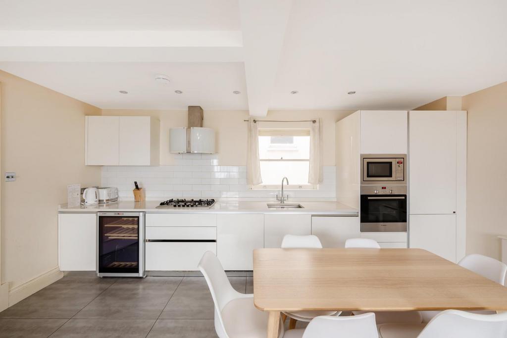 107 Lancaster Gate Hi-4.jpg