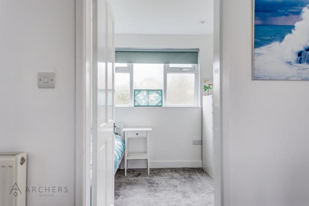 174 Greaves Lane(Interior New)-8.jpg
