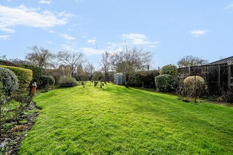 2 bedroom bungalow for sale, Culls Road, Normandy, GU3