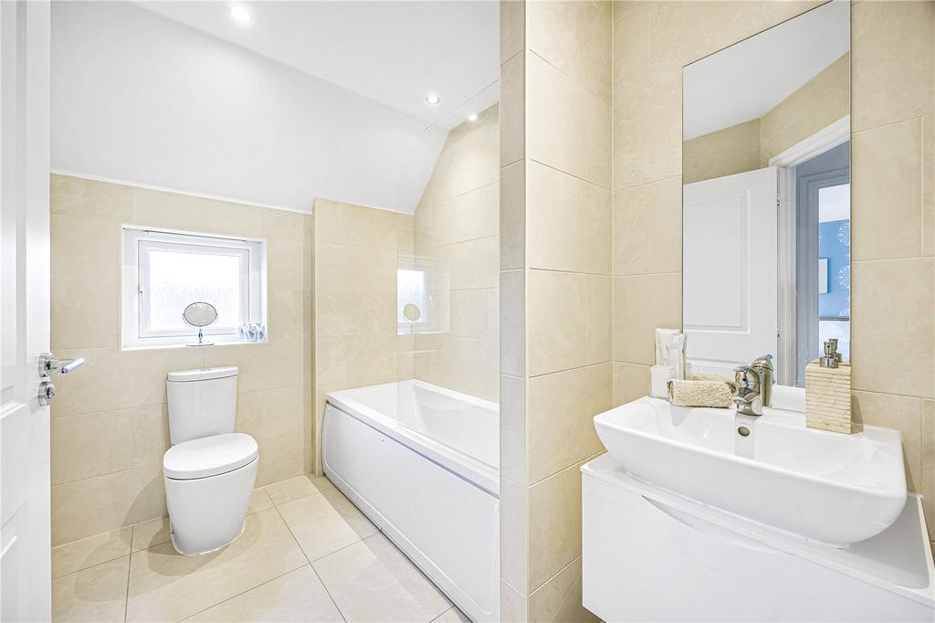 Main Bathroom