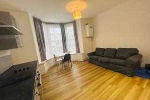 1 bedroom apartment to rent, Newport Road, Cardiff