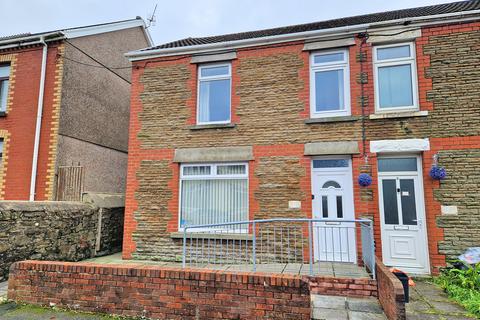 3 bedroom end of terrace house for sale, GARTH STREET, KENFIG HILL, CF33 6EU