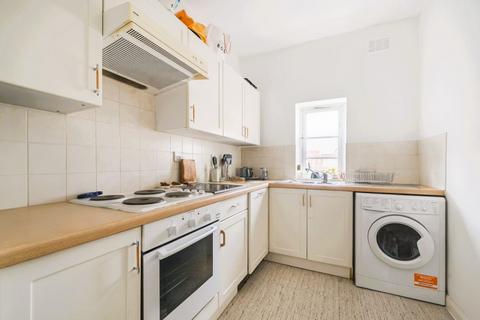 1 bedroom flat for sale, Belsize Avenue, Belsize Park, London, NW3