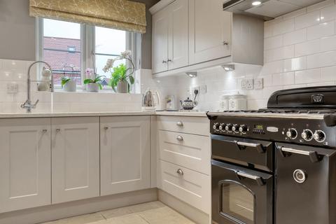 4 bedroom detached house for sale, Cromwell Road, Dunmow CM6