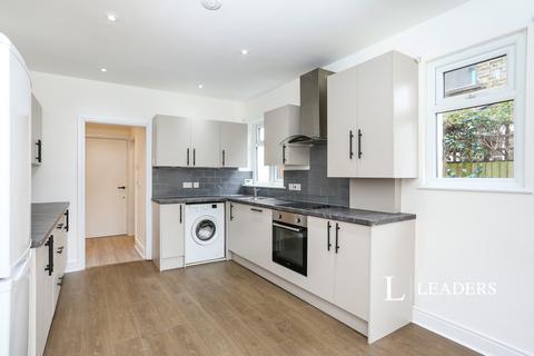 undefined, Elmers End Road, London, SE20
