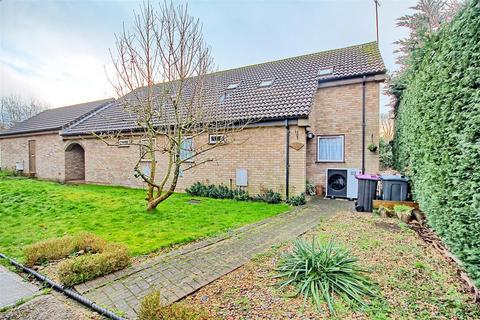 undefined, Netherfield Lane, Ware SG12