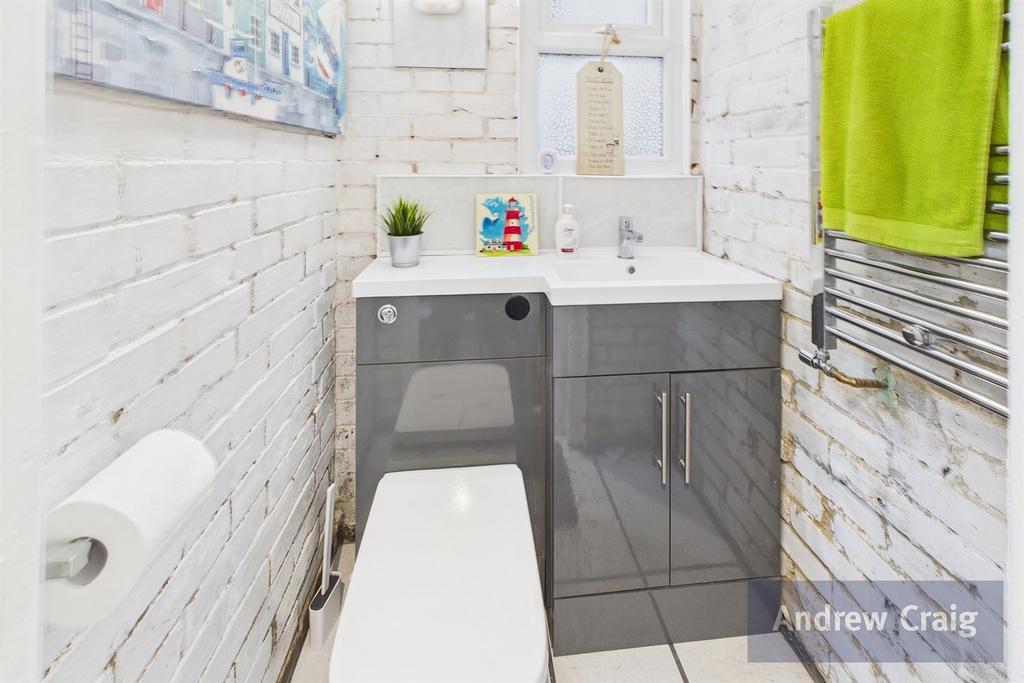 Ground Floor Wc