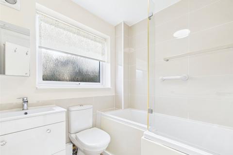 2 bedroom apartment for sale, Montagu Road, Highcliffe, Christchurch, Dorset, BH23