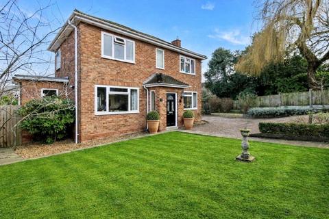 4 bedroom detached house for sale, Nursery Road, Malvern, WR14