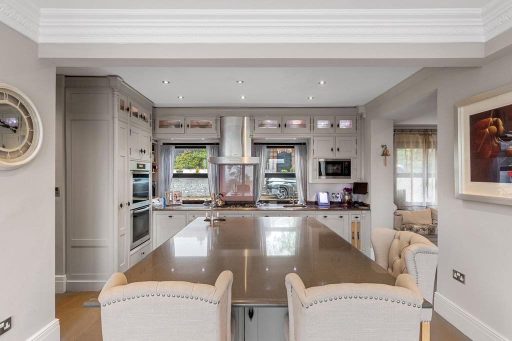 Kitchen Island Unit