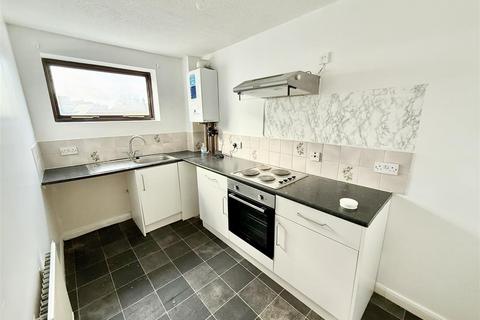 undefined, Highgrove Court, Rushden