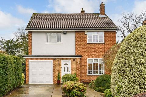 undefined, Oaks Way, Surbiton KT6