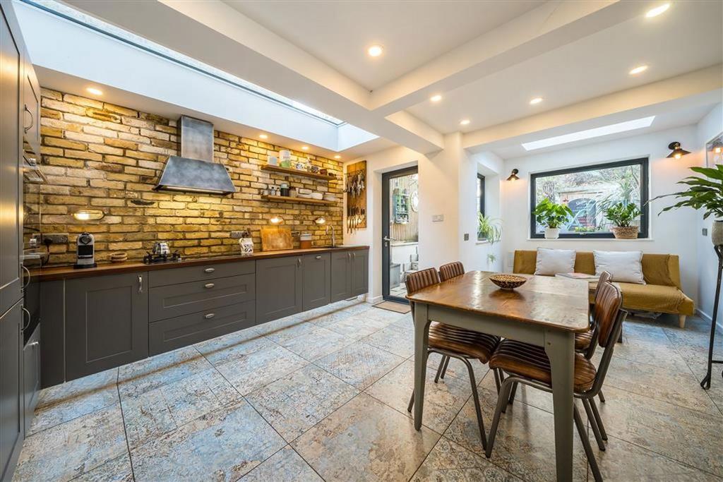 Open-plan living area, open plan living