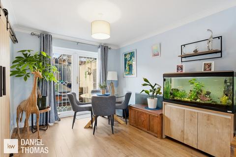 3 bedroom terraced house for sale, DANIEL THOMAS | Meadow Cross, Waltham Abbey, EN9 3DJ