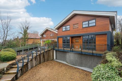 undefined, Hollow Way Lane, Amersham, Buckinghamshire, HP6