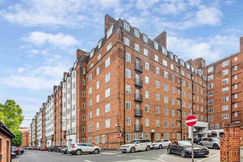 1 bedroom flat to rent, Latymer Court, Hammersmith Road, London, W6