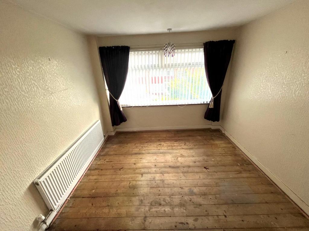 Bedroom One.jpg