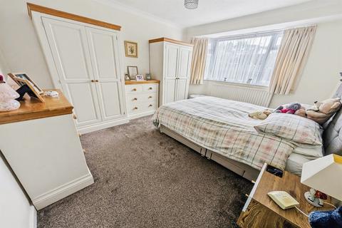 2 bedroom detached bungalow for sale, Charlton Marshall