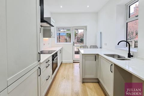 3 bedroom semi-detached house to rent, Calcutta Road, Edgeley, Stockport, SK3