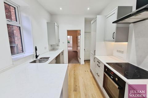 3 bedroom semi-detached house to rent, Calcutta Road, Edgeley, Stockport, SK3