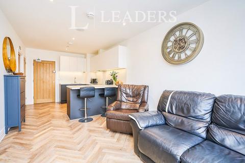 1 bedroom flat to rent, Fountain House, Cleeve Road, KT22