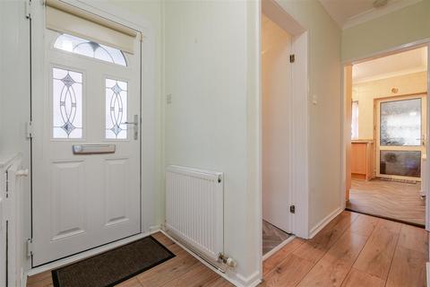 undefined, Woburn Ave, Leigh