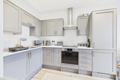 1 bedroom flat for sale, Columbia House, Worthing , BN13