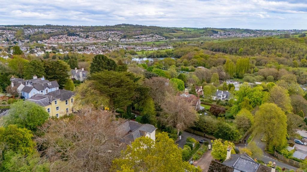 A50 - 26 College Road Newton Abbot - 250423.jpg