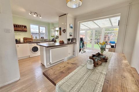 3 bedroom semi-detached house for sale, Nuthatch Close, Poole BH17