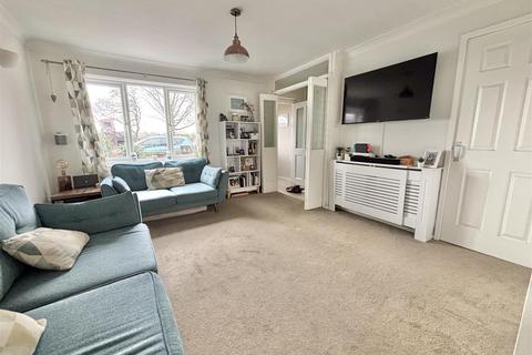 3 bedroom semi-detached house for sale, Nuthatch Close, Poole BH17