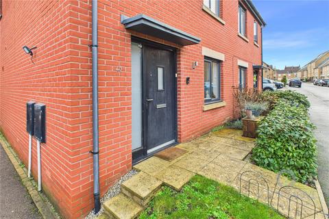 3 bedroom semi-detached house for sale, Kesteven Way, Northamptonshire NN18