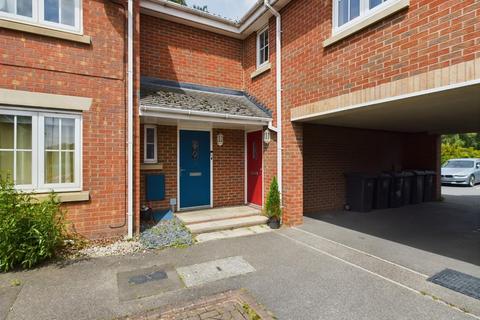 2 bedroom terraced house for sale, Arvina Close, North Hykeham, Lincoln