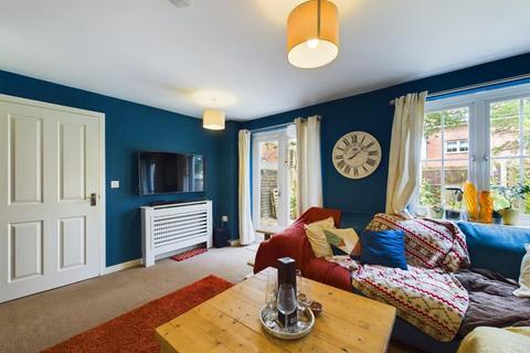 2 bedroom terraced house for sale, Arvina Close, North Hykeham, Lincoln