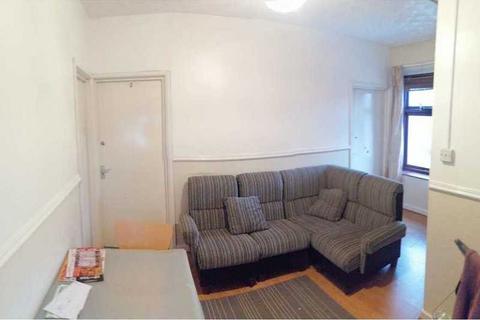 8 bedroom end of terrace house to rent, Cathays, Cardiff, CF24