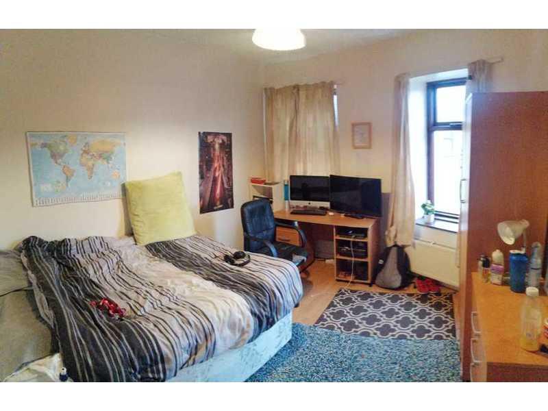 Cathays, Cardiff, CF24 – pohled 6