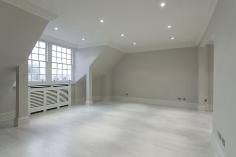 3 bedroom flat to rent, Bracknell Gardens, Hampstead, NW3