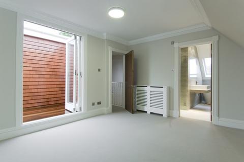 3 bedroom flat to rent, Bracknell Gardens, Hampstead, NW3
