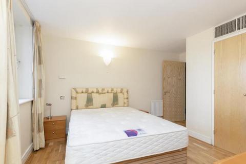 2 bedroom apartment to rent, Park Road, London NW1