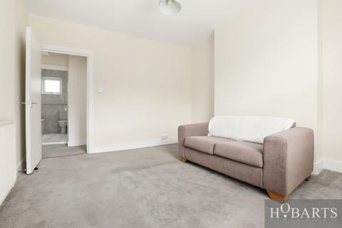 1 bedroom terraced house to rent, London N19
