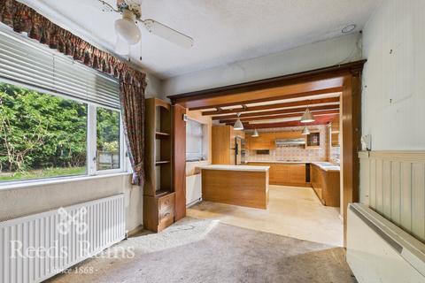 2 bedroom bungalow for sale, The Asshawes, Chorley PR6