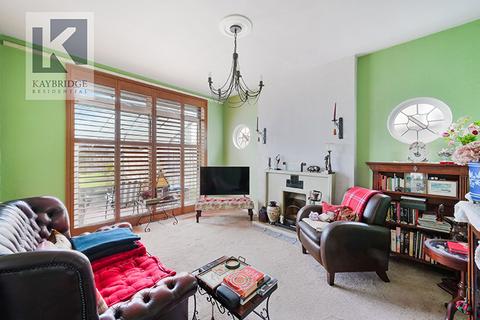 undefined, The Warren, Worcester Park, KT4