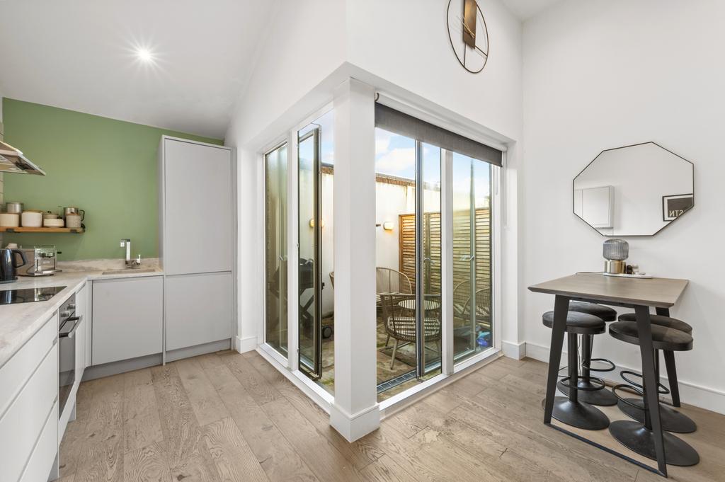 Picture No. 08
